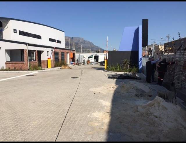 228M² FACTORY TO LET IN MAITLAND